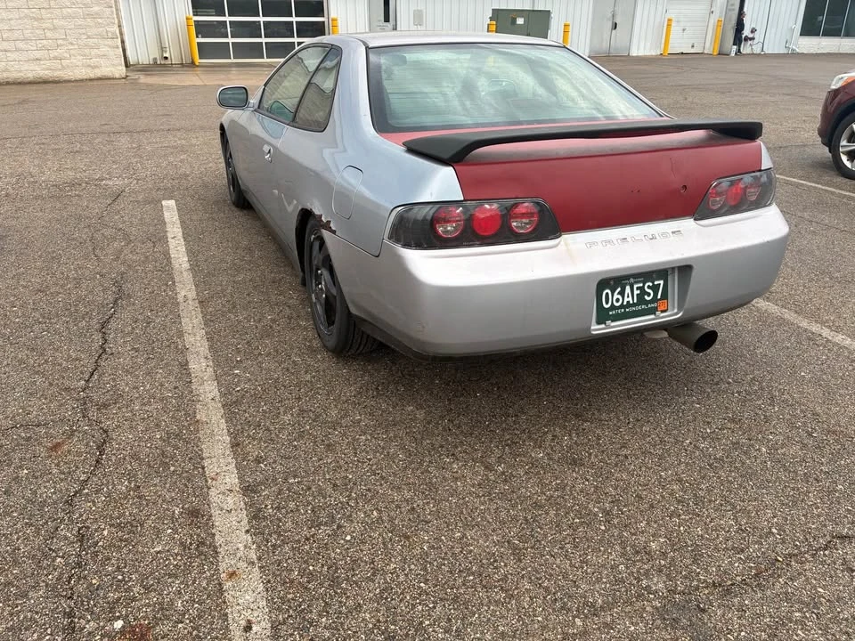 1997 Honda Prelude 5th Gen - Image 5 of 8