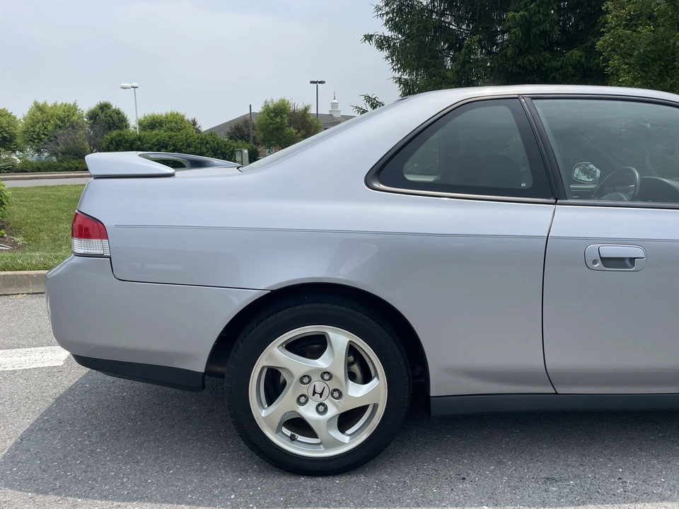 1997 Honda Prelude 5th Gen - Image 14 of 31