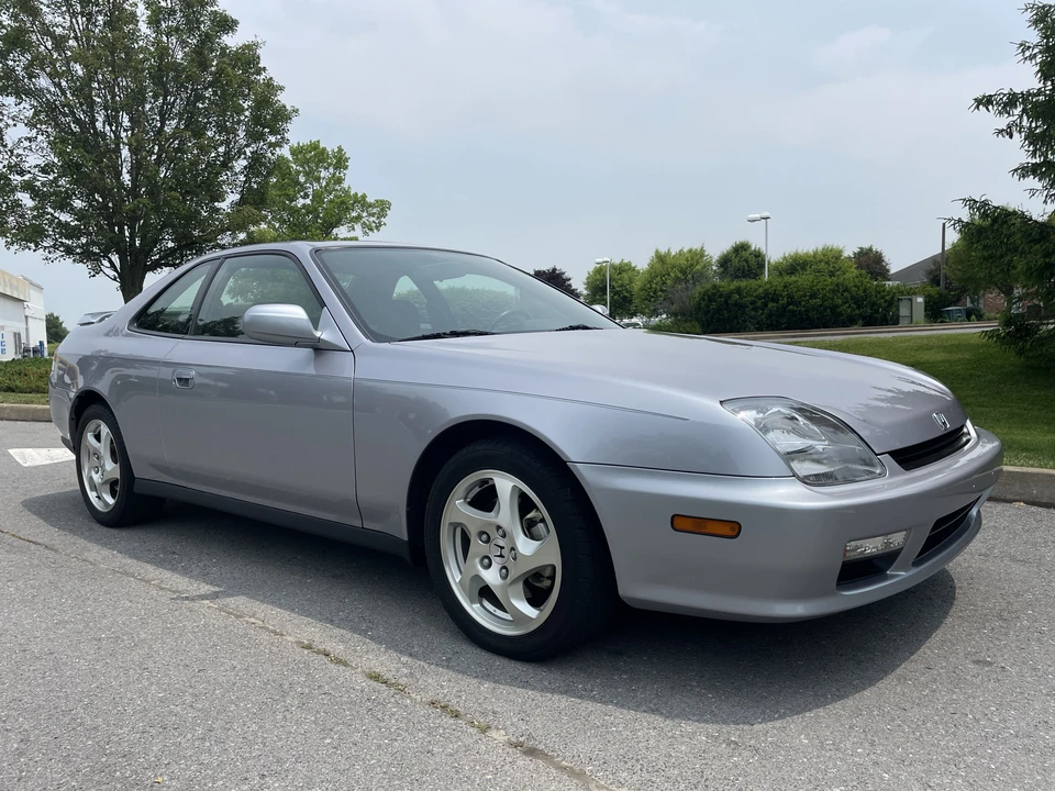 1997 Honda Prelude 5th Gen - Image 17 of 31