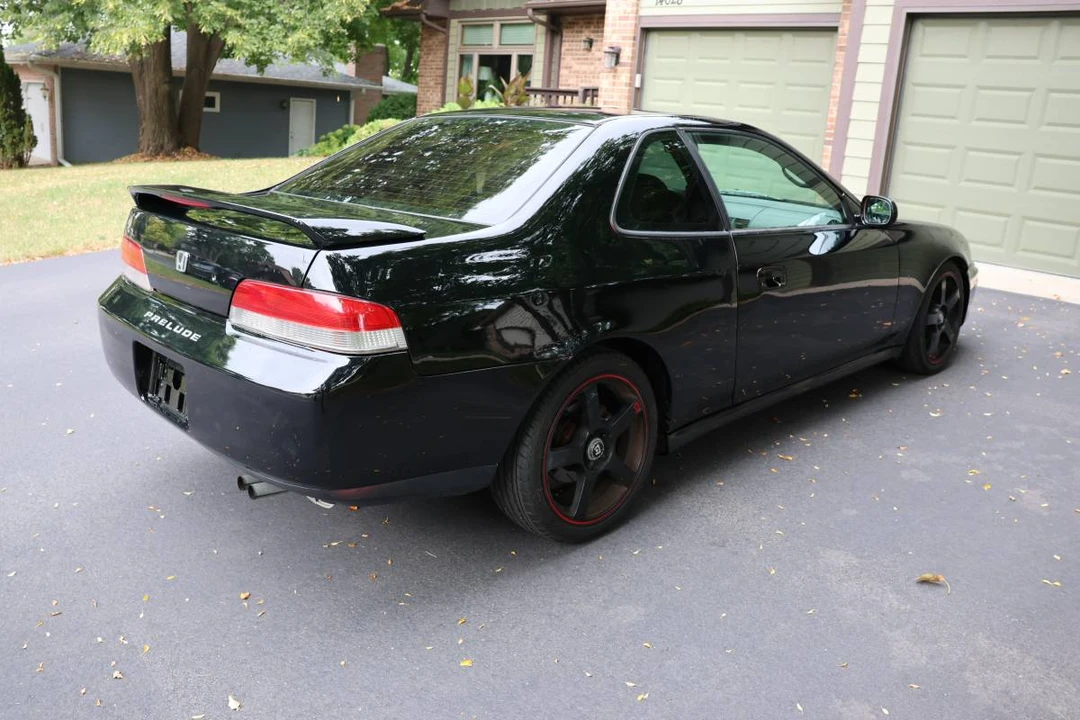 1997 Honda Prelude 5th Gen - Image 6 of 16
