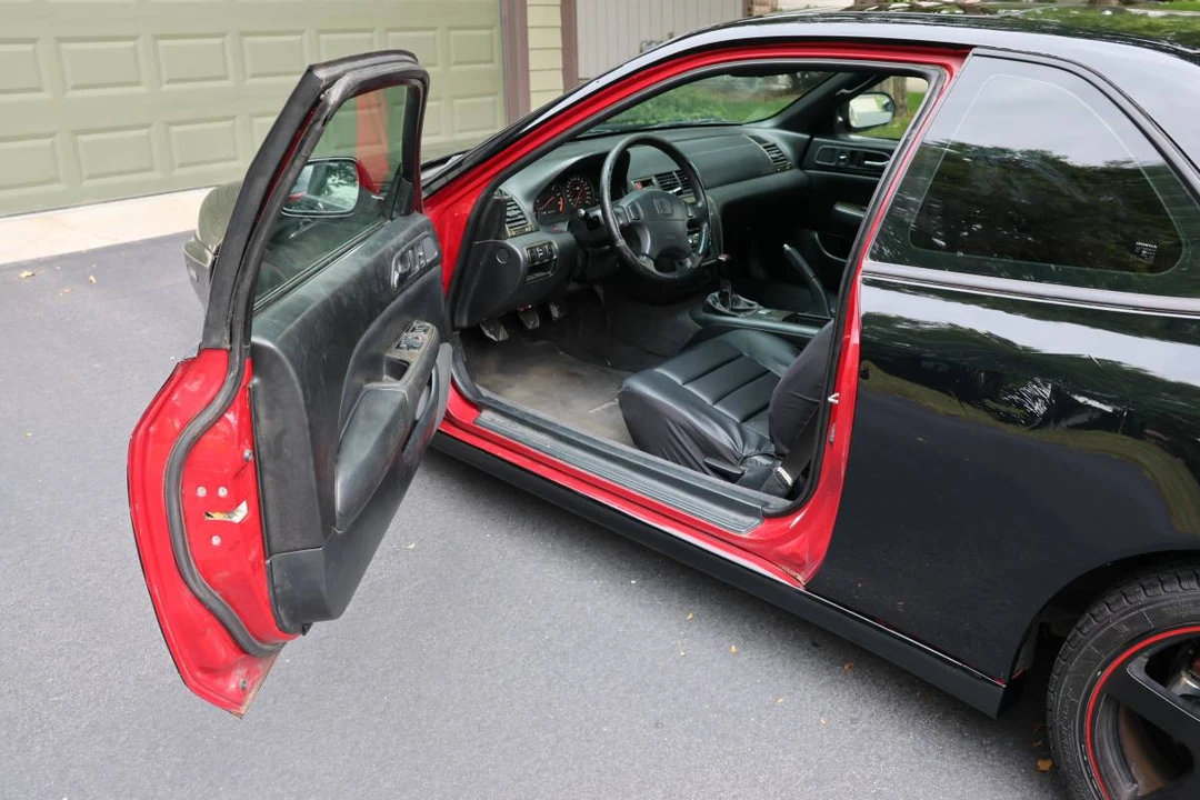 1997 Honda Prelude 5th Gen - Image 12 of 16