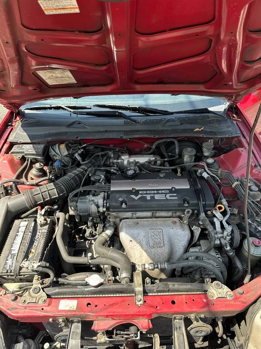 1997 Honda Prelude 5th Gen - Image 8 of 10