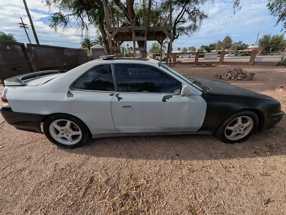 1997 Honda Prelude 5th Gen - Image 4 of 10