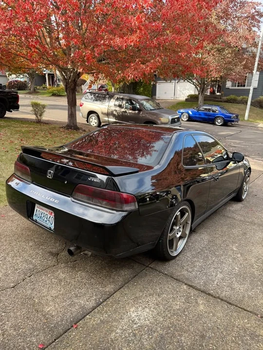 1997 Honda Prelude 5th Gen - Image 2 of 6