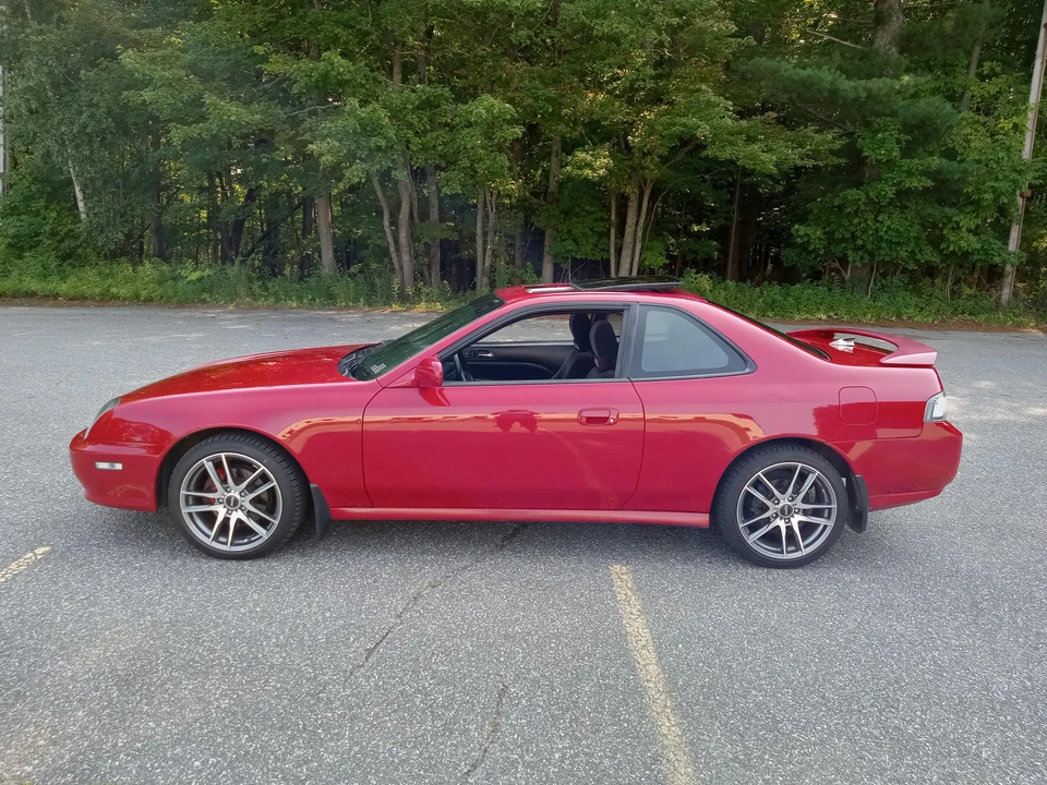 1997 Honda Prelude 5th Gen - Image 9 of 31