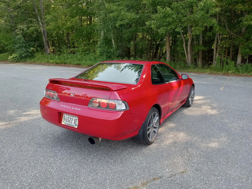 1997 Honda Prelude 5th Gen - Image 19 of 31