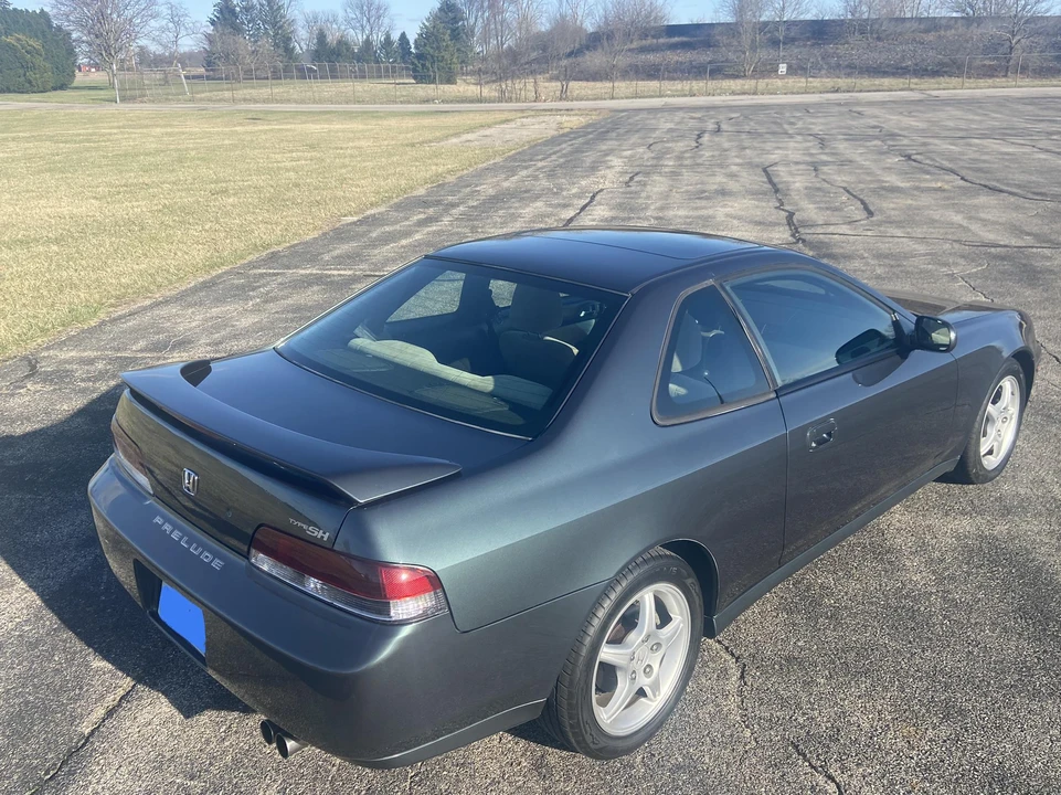 1997 Honda Prelude 5th Gen - Image 13 of 16