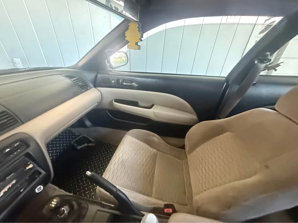 1997 Honda Prelude 5th Gen - Image 8 of 17