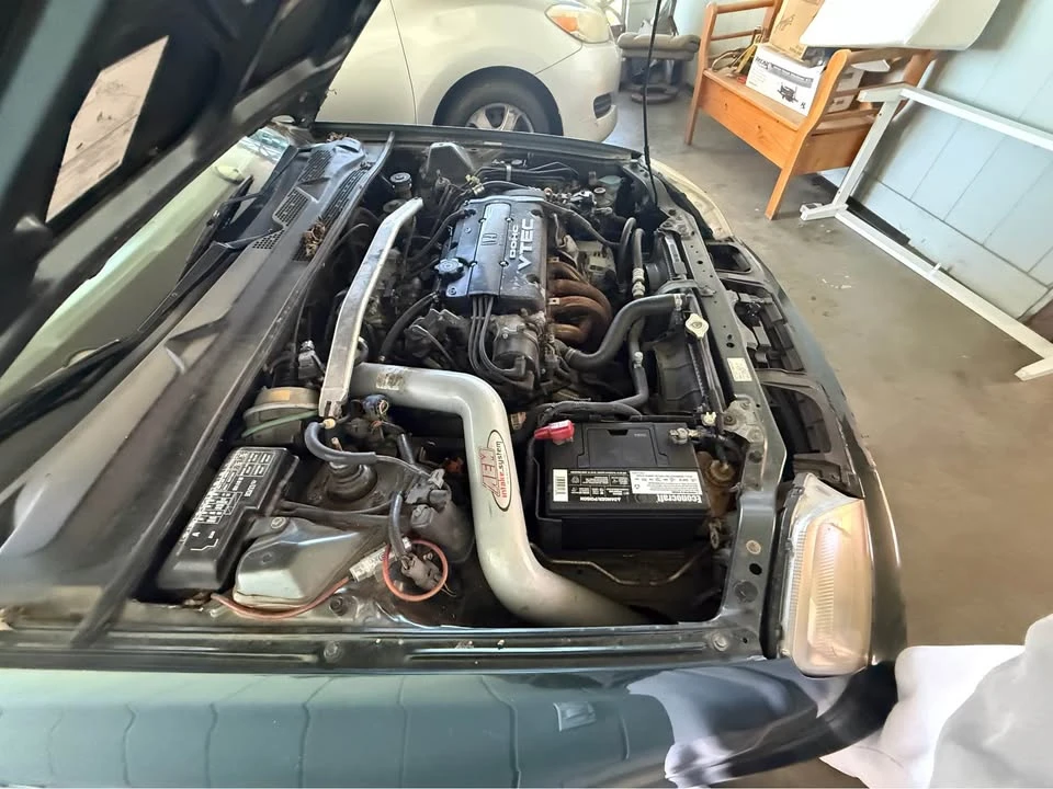 1997 Honda Prelude 5th Gen - Image 15 of 17