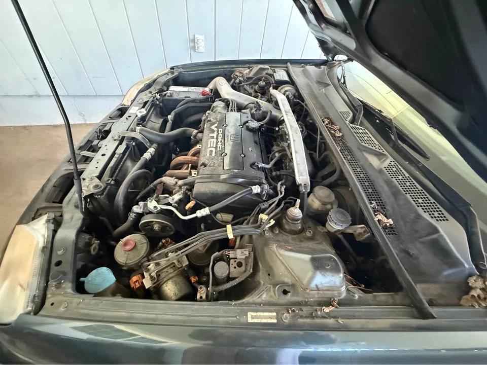 1997 Honda Prelude 5th Gen - Image 16 of 17
