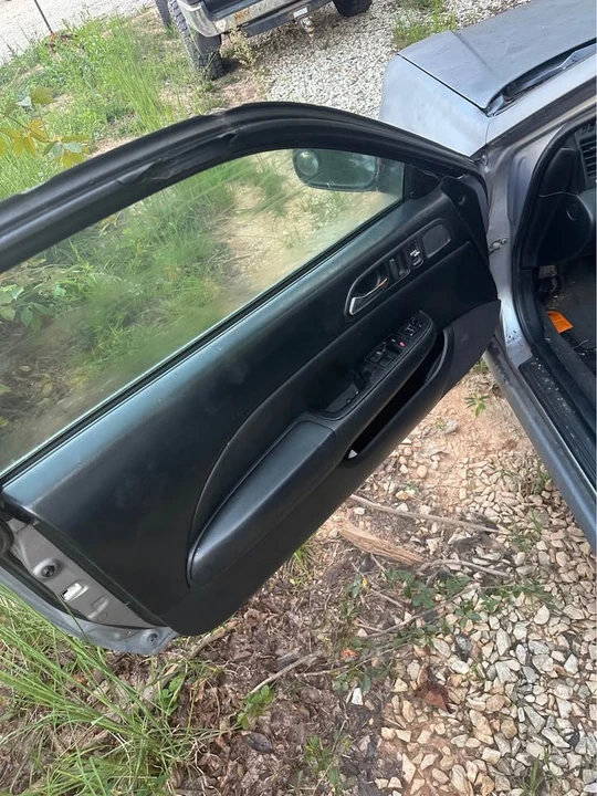 1997 Honda Prelude 5th Gen - Image 6 of 9