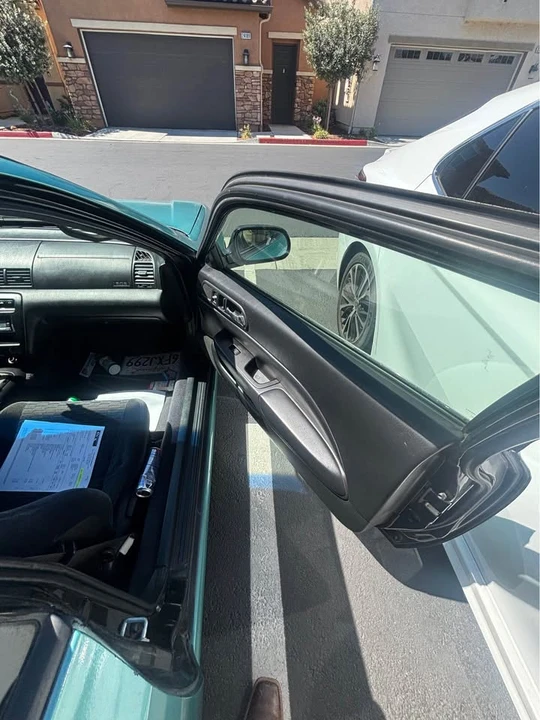 1997 Honda Prelude 5th Gen - Image 8 of 13