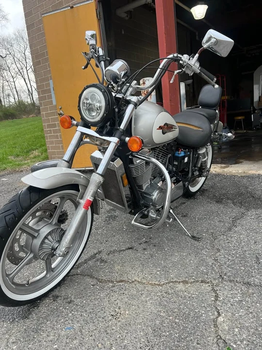 1997 Honda Motorcycles - Image 2 of 7