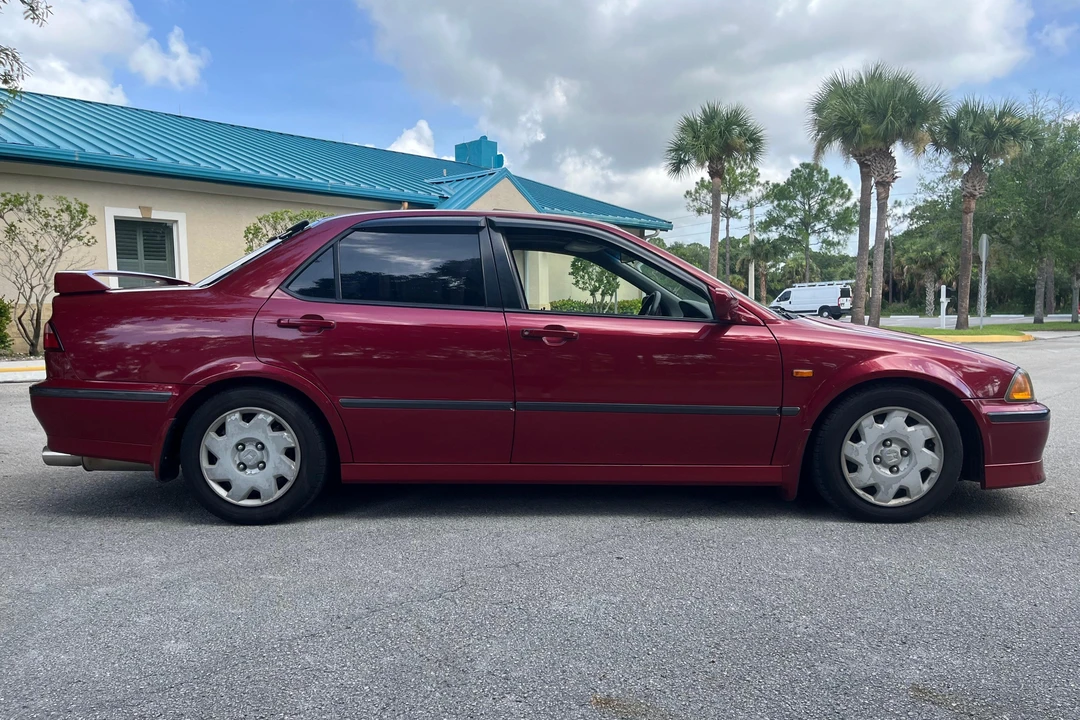 1997 Honda Torneo - Image 3 of 31