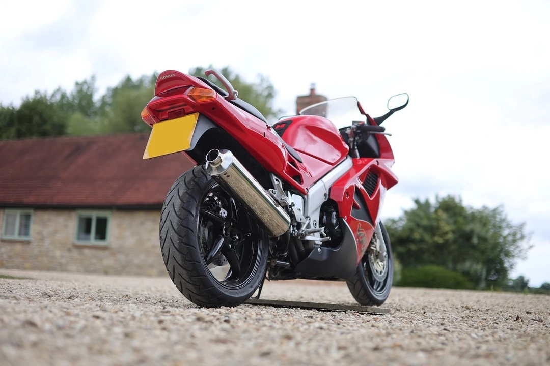 1997 Honda VF & VFR - Image 17 of 30