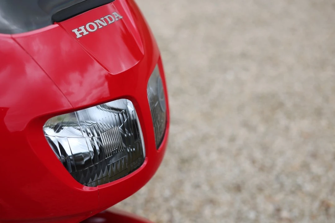 1997 Honda VF & VFR - Image 23 of 30