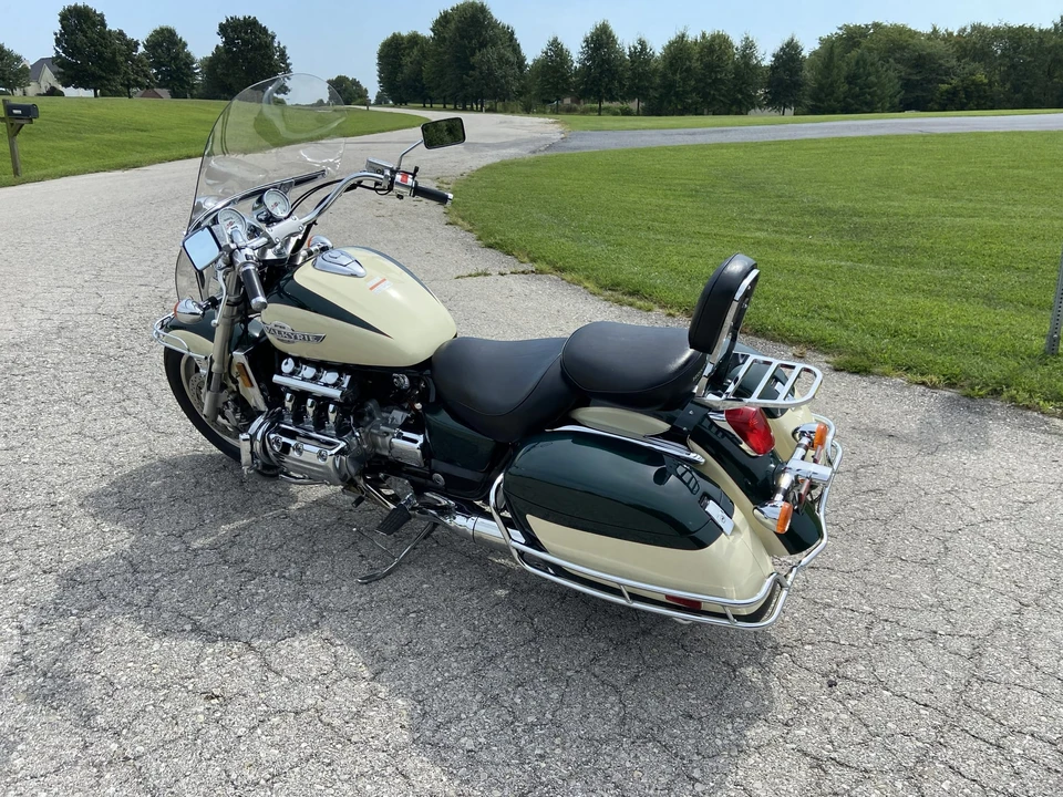 1997 Honda Gold Wing - Image 8 of 31