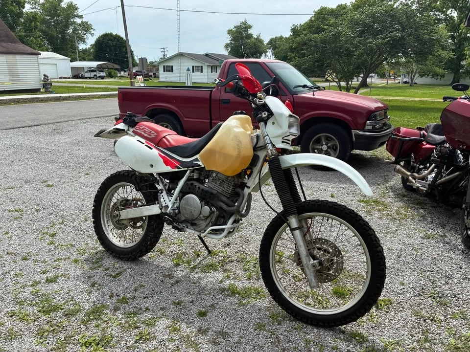 1997 Honda XR - Image 3 of 4