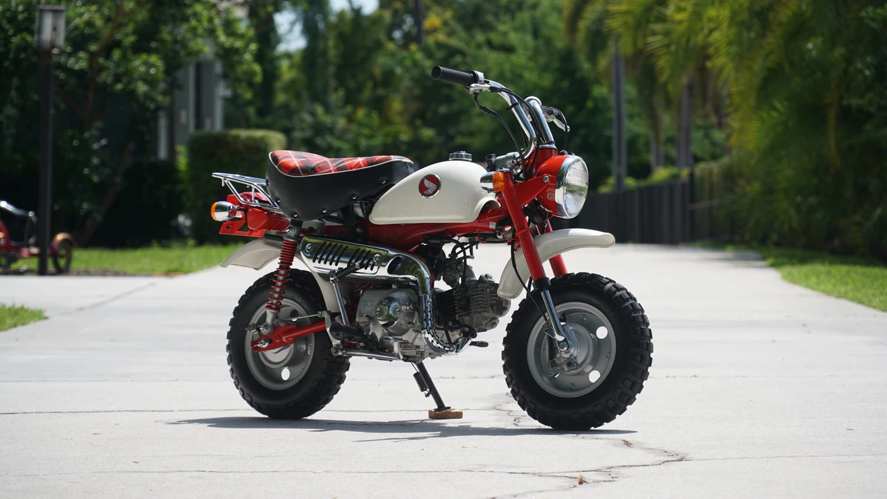 1997 Honda Motorcycles - Image 8 of 31