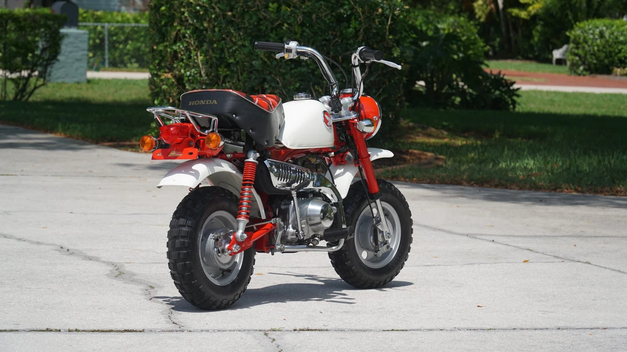 1997 Honda Motorcycles - Image 13 of 31