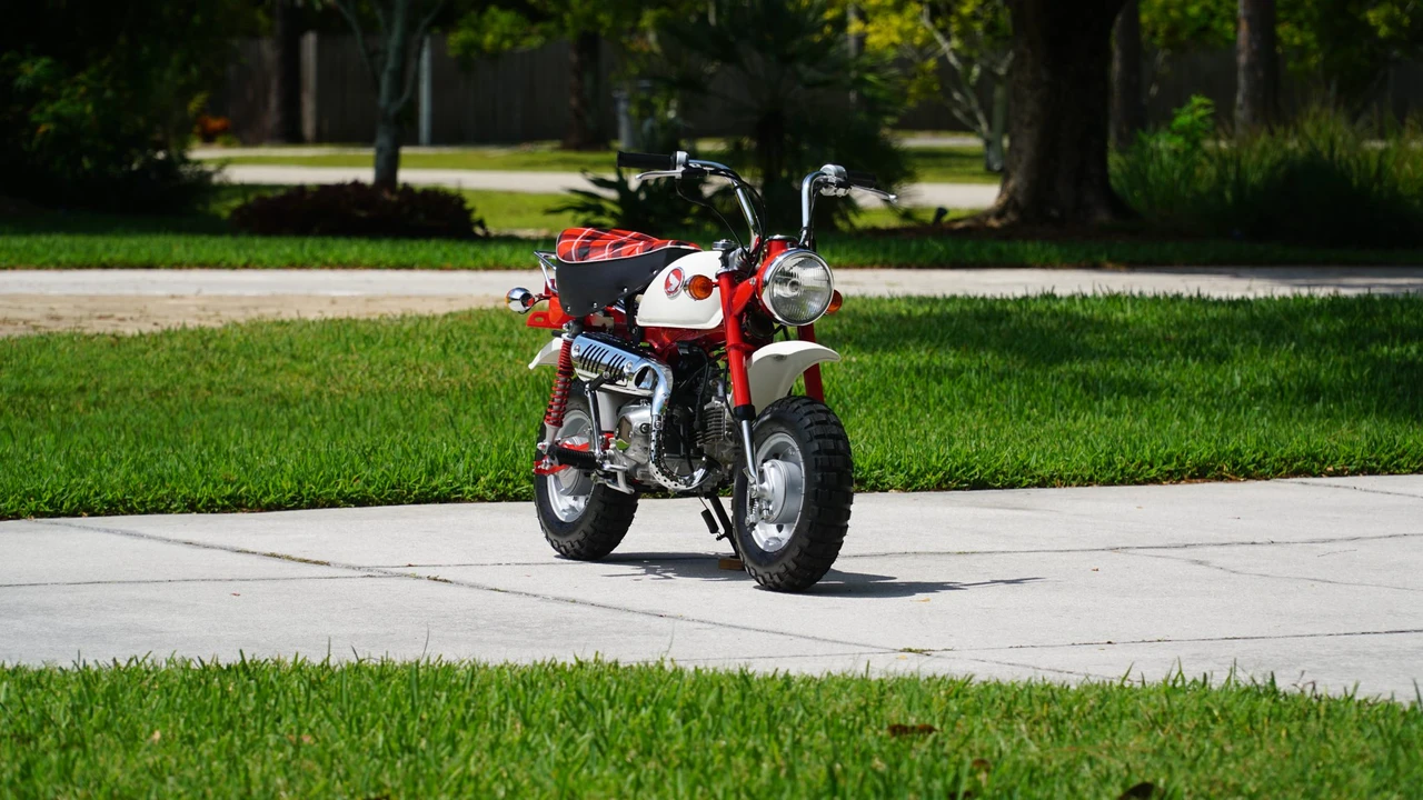 1997 Honda Motorcycles - Image 5 of 31