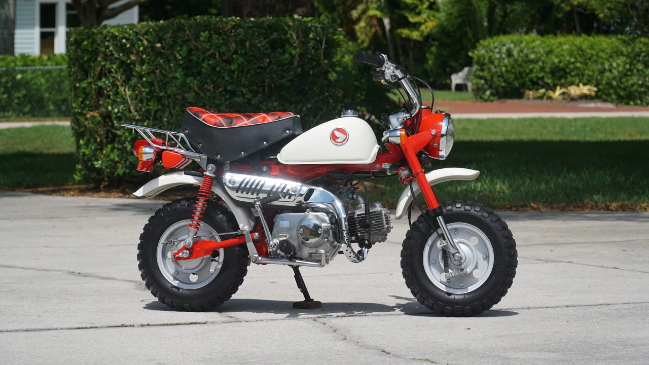 1997 Honda Motorcycles - Image 10 of 31
