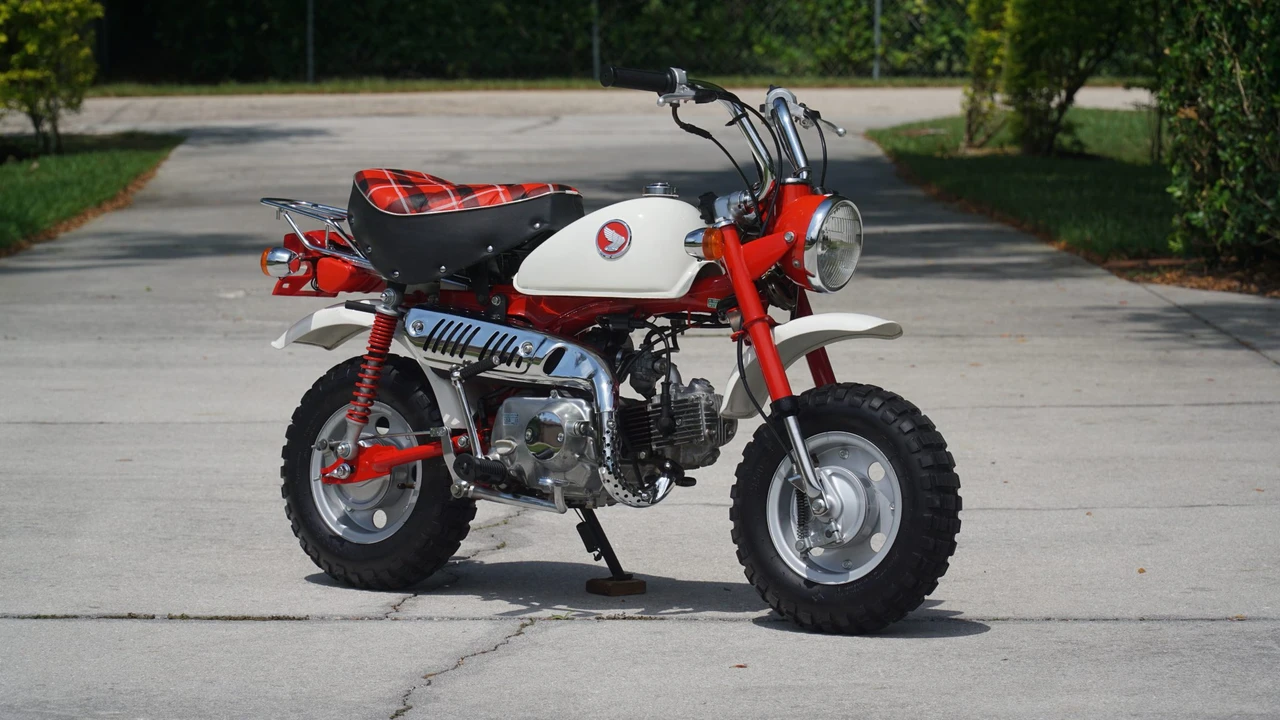 1997 Honda Motorcycles - Image 9 of 31