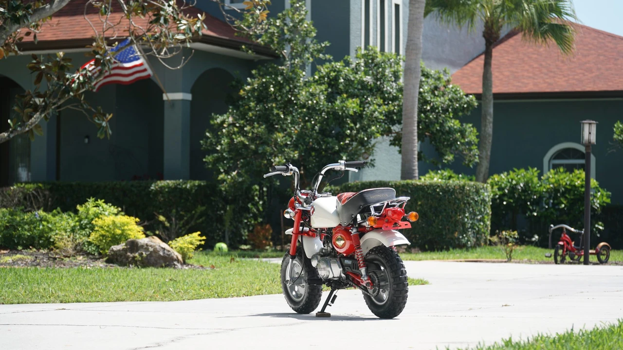 1997 Honda Motorcycles - Image 14 of 31
