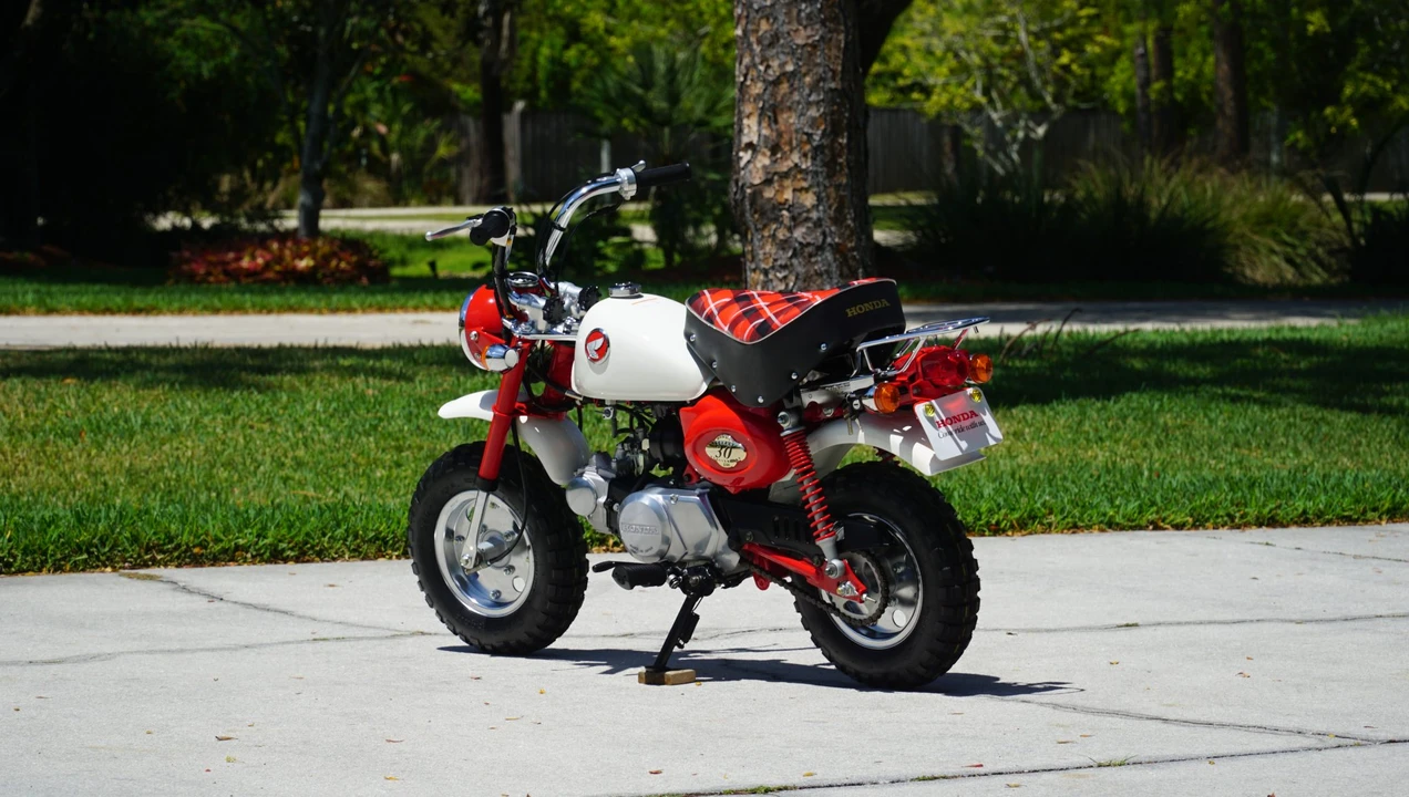 1997 Honda Motorcycles - Image 23 of 31
