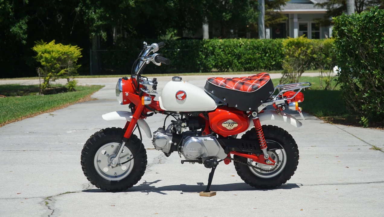 1997 Honda Motorcycles - Image 27 of 31