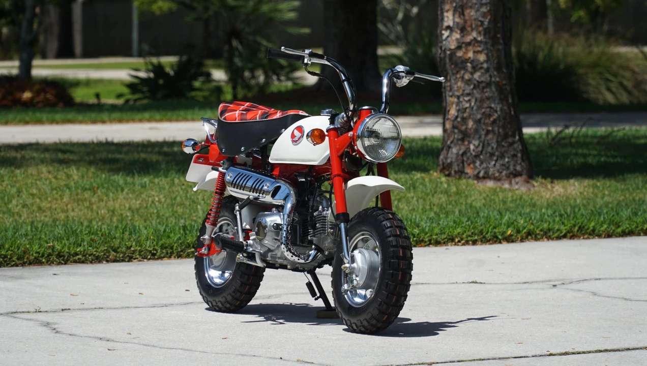 1997 Honda Motorcycles - Image 2 of 31