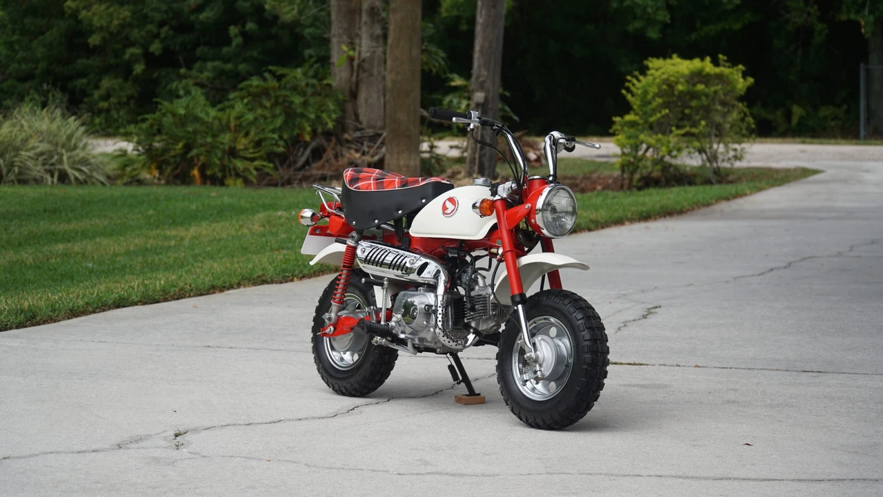 1997 Honda Motorcycles - Image 4 of 31