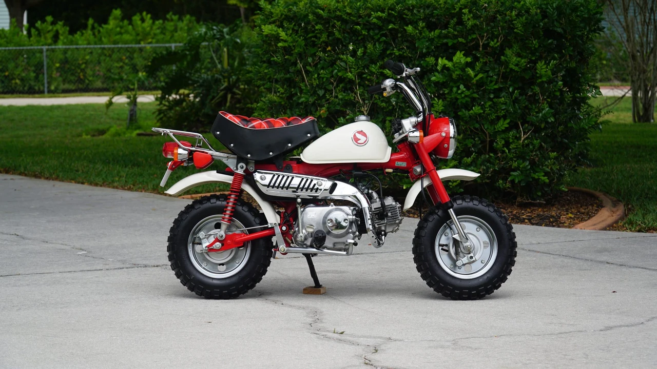 1997 Honda Motorcycles - Image 10 of 31