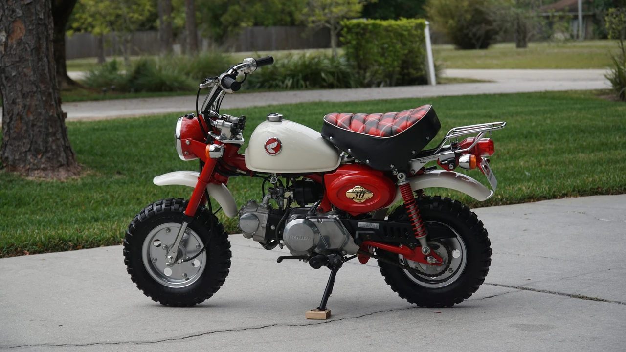 1997 Honda Motorcycles - Image 23 of 31