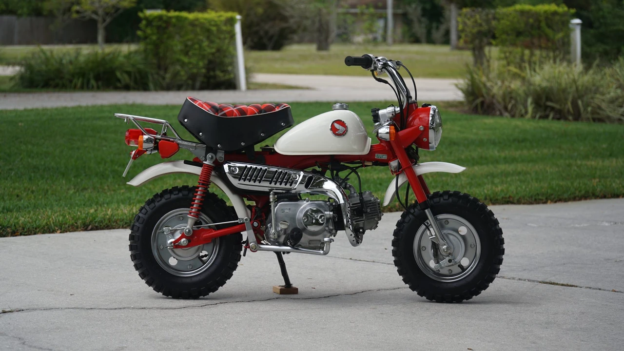 1997 Honda Motorcycles - Image 9 of 31