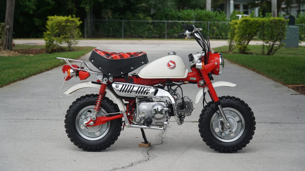 1997 Honda Motorcycles - Image 12 of 31