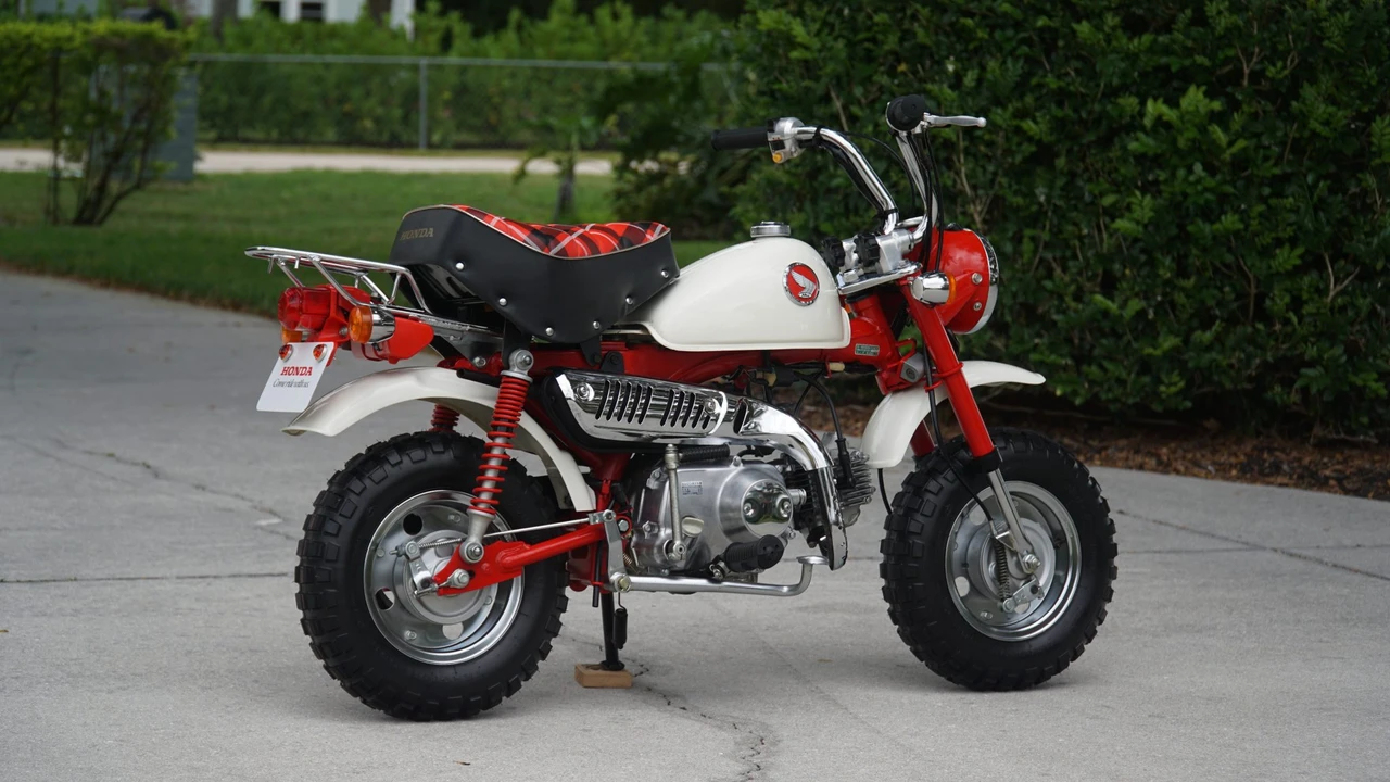 1997 Honda Motorcycles - Image 15 of 31