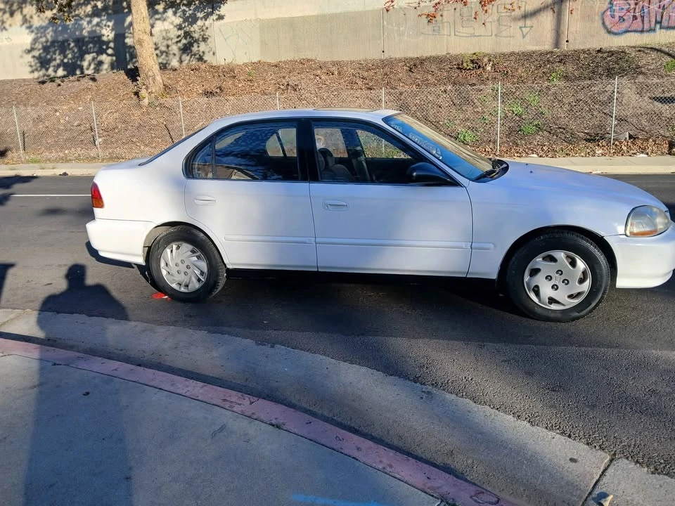 1997 Honda EK Civic - Image 5 of 10