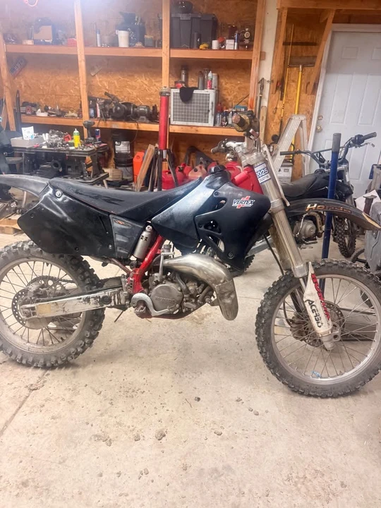 1997 Honda CR - Image 3 of 3