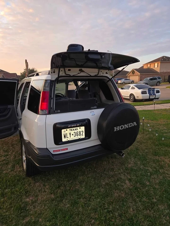 1997 Honda CR-V 1st Gen - Image 2 of 5