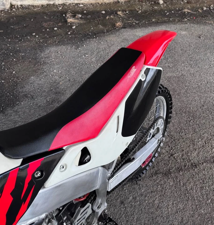 1997 Honda CR - Image 4 of 4