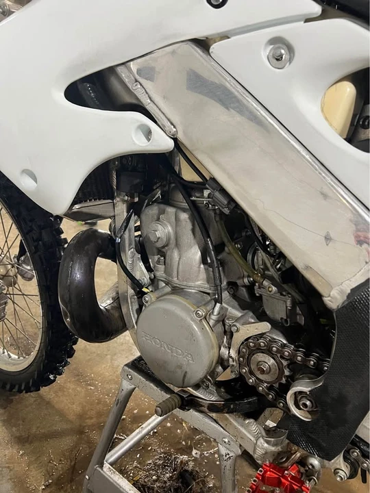 1997 Honda CR - Image 6 of 11
