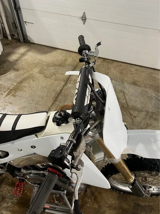 1997 Honda CR - Image 9 of 11
