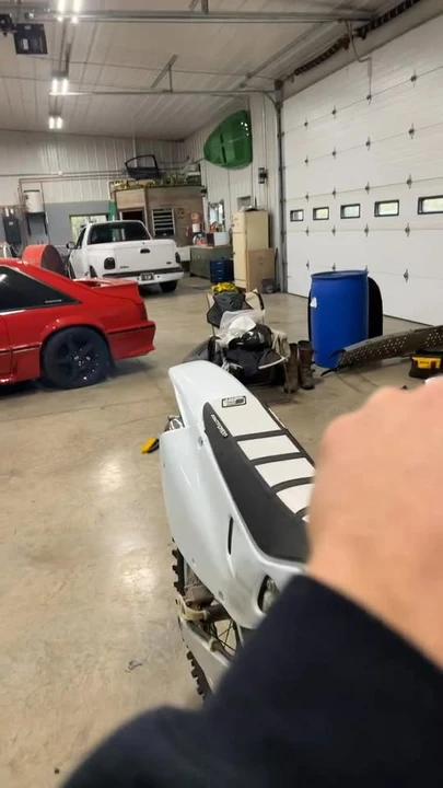1997 Honda CR - Image 11 of 11