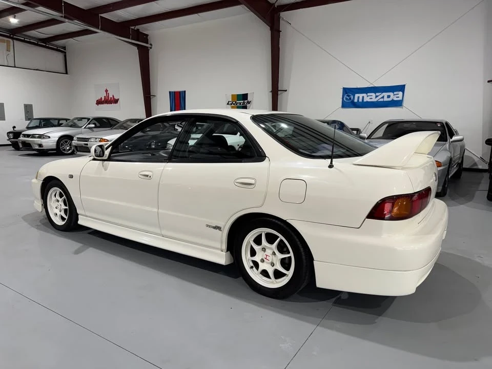 1997 Acura Integra Type R 3rd Gen - Image 3 of 20