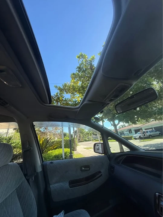 1997 Honda Odyssey - Image 16 of 19