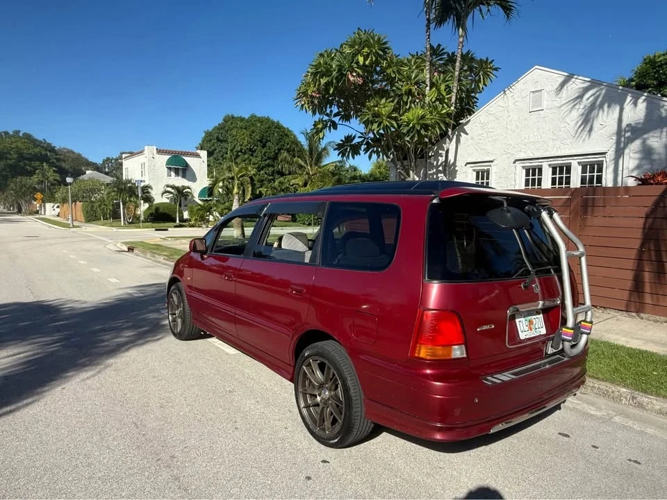 1997 Honda Odyssey - Image 2 of 19