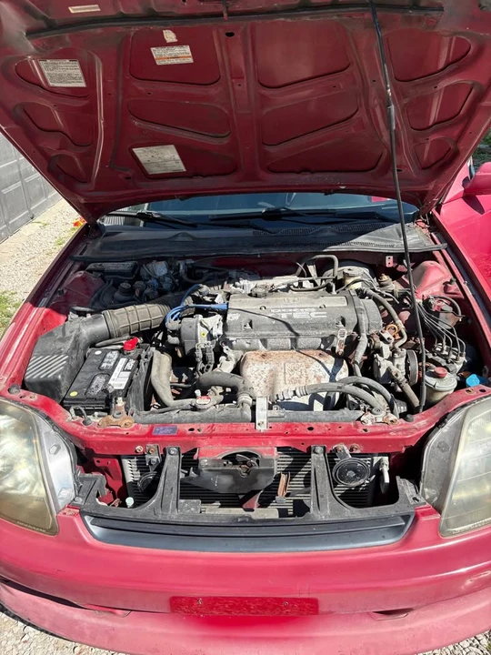 1997 Honda Prelude 5th Gen - Image 9 of 18