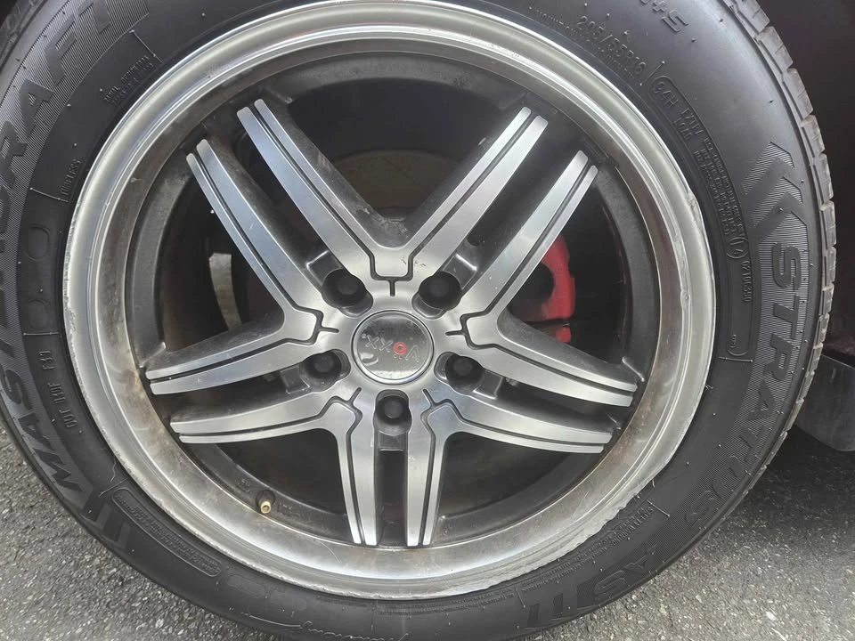 1997 Honda Prelude 5th Gen - Image 13 of 13