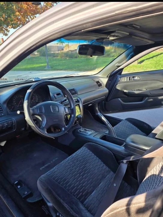 1997 Honda Prelude 5th Gen - Image 3 of 9